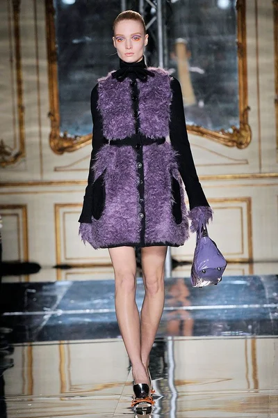 Look 26